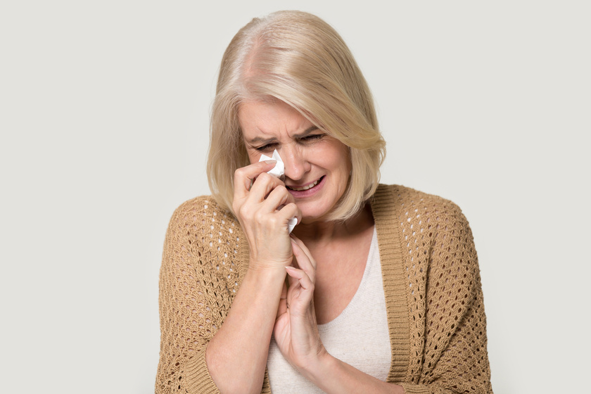 Six Common Emotional Issues Faced By Your Elderly Loved One