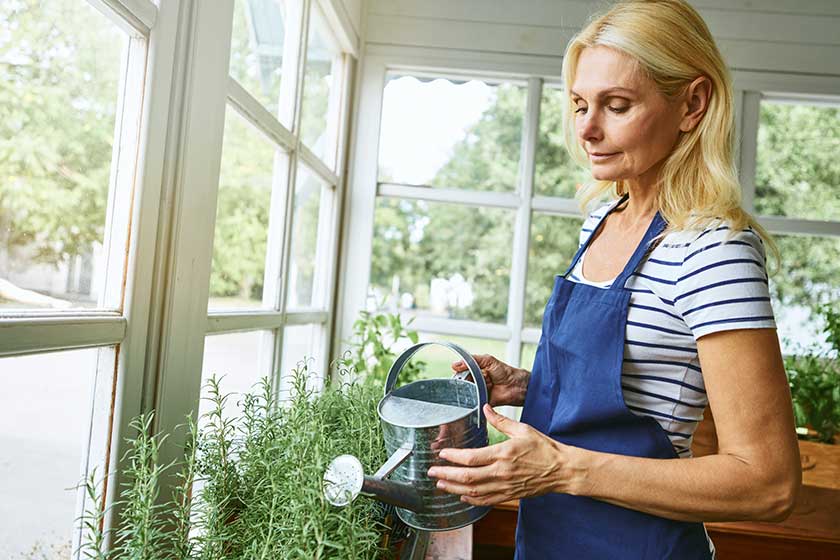 10 Tips To Help Your Parents With Dementia Preserve Their Independence