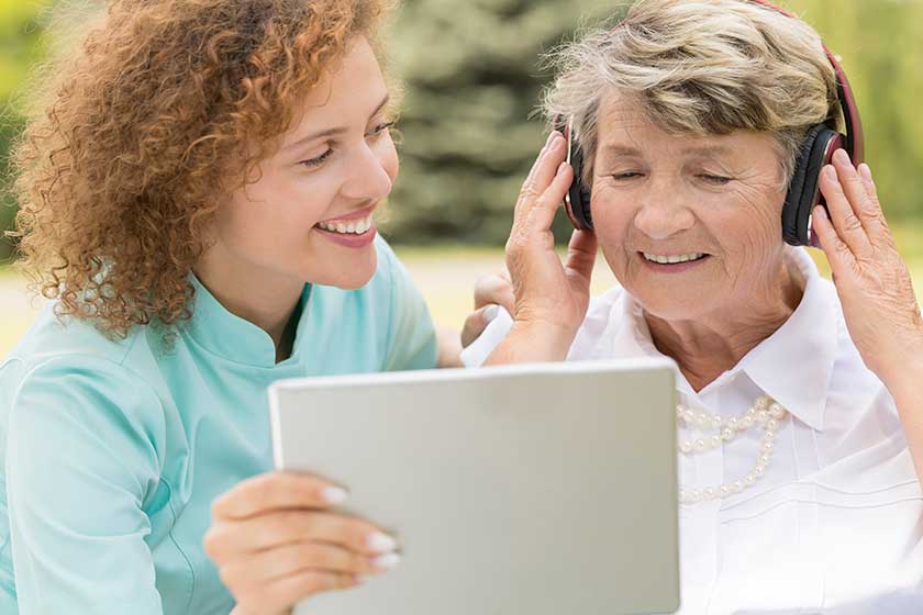 How Moving To Laurinburg, NC Senior Living Helps Your Loved One Age Comfortably