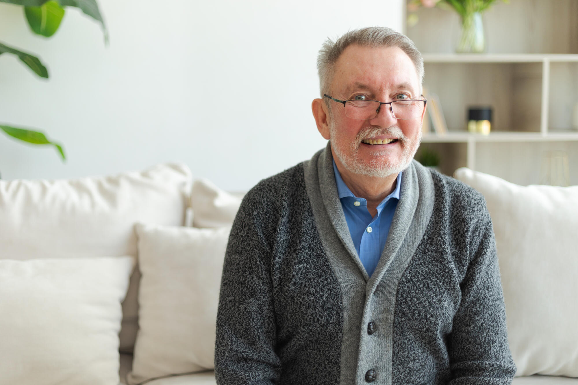 Dementia Care Options That Balance Routine, Safety, and Dignity