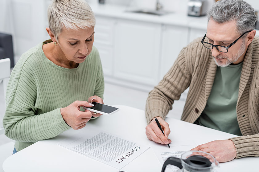 7 Things You Should Ask About The Contract Before Living In A Senior Living Home In Rockingham, NC